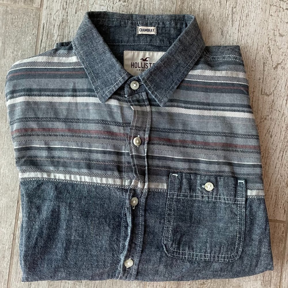 Hollister Chambray Long Sleeve Button Down Shirt - Size S